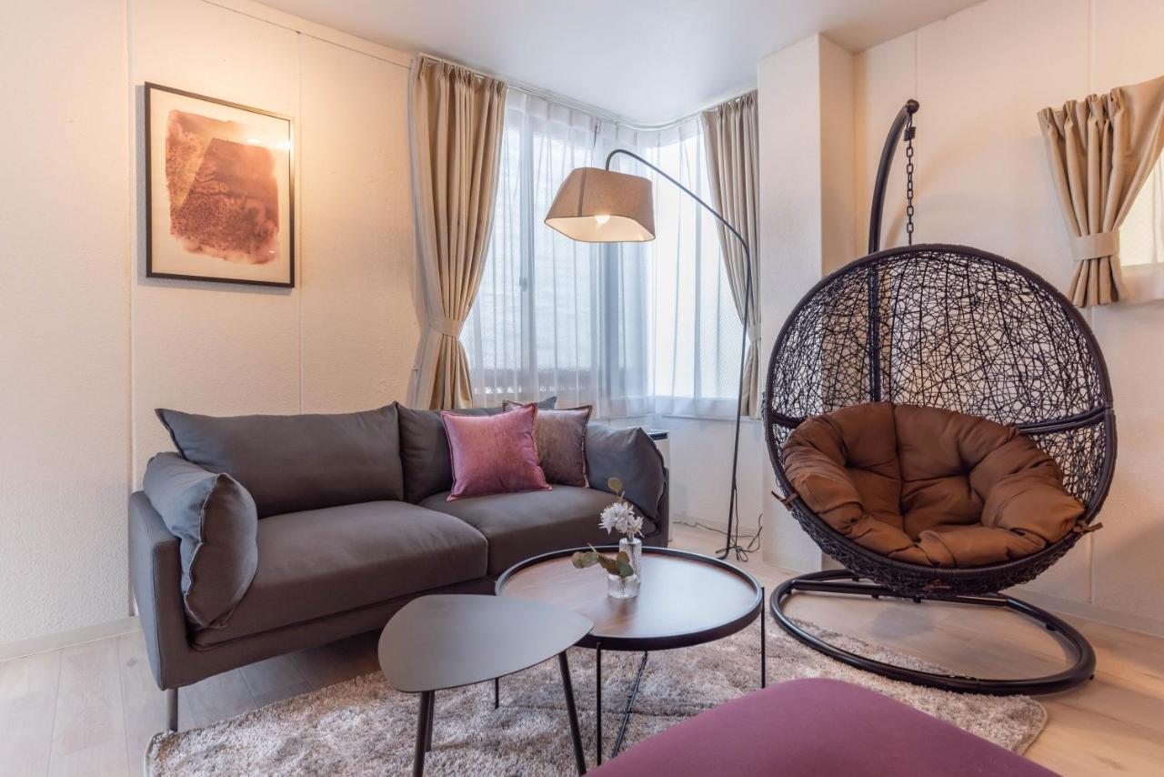 Bijou Suites Sorriso Осака Екстериор снимка