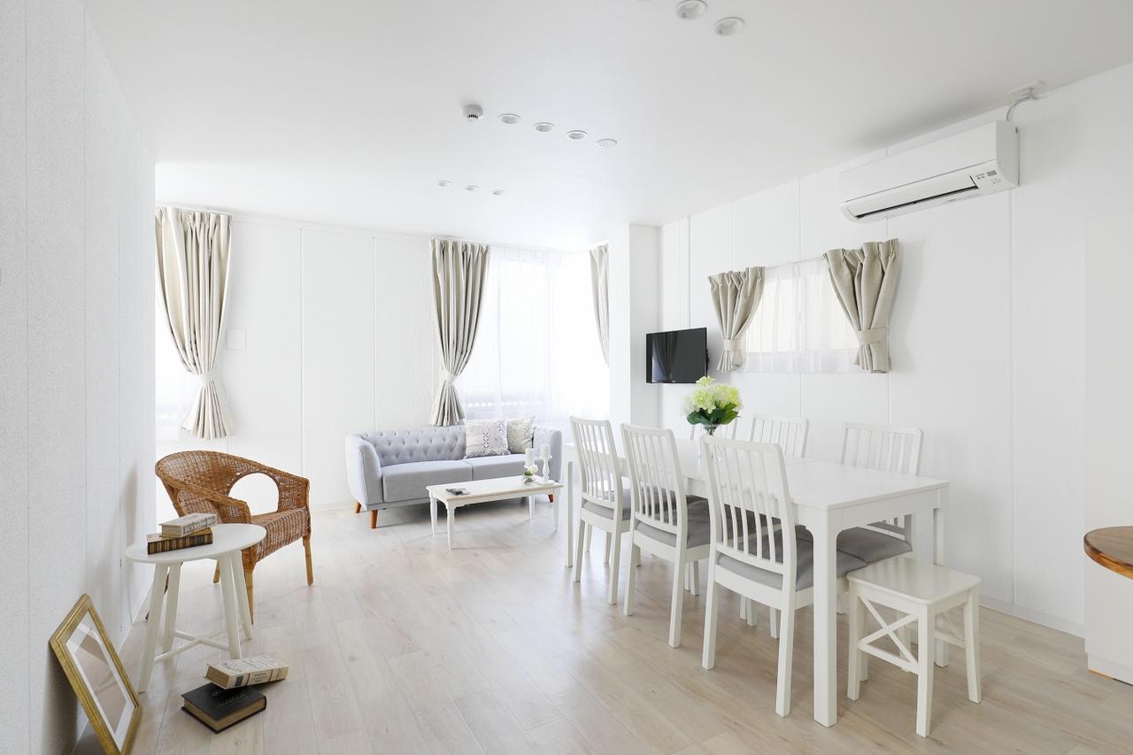 Bijou Suites Sorriso Осака Екстериор снимка